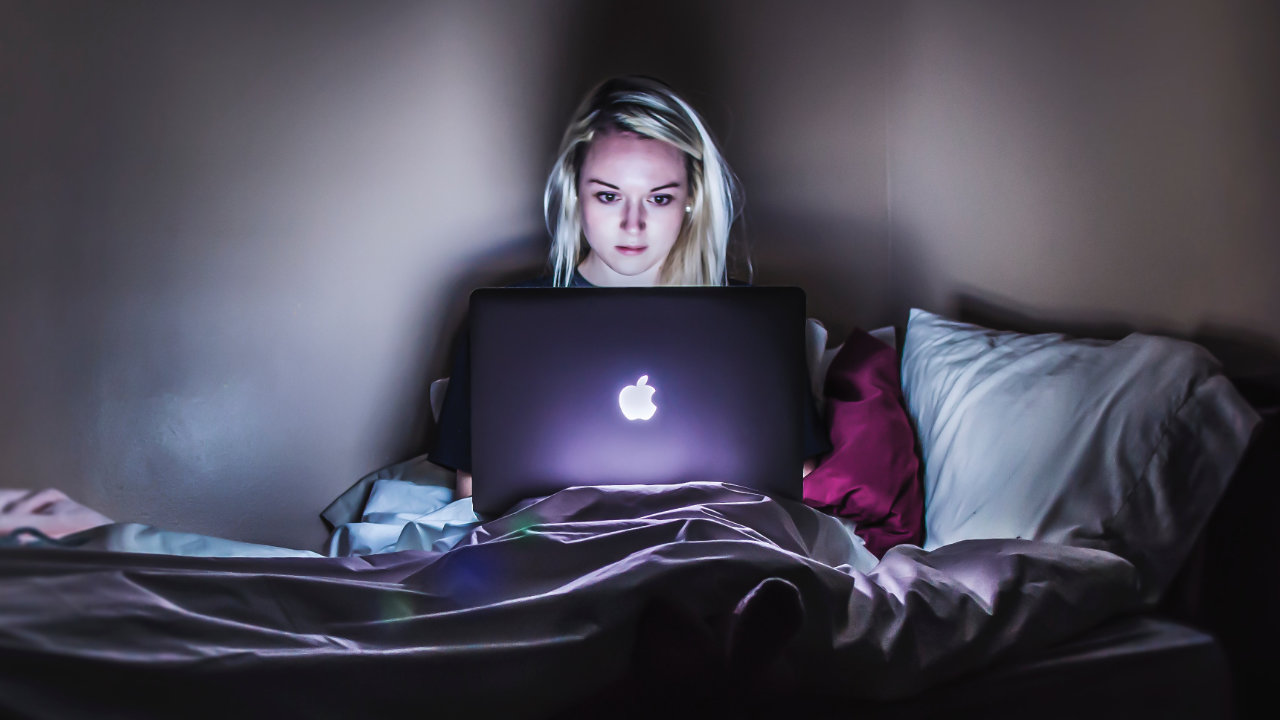 How To Post Your Artwork Online Without Fear Connect With Art